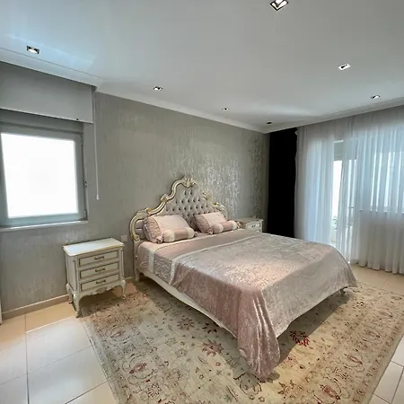 Apartment Luxury Facing Valletta *