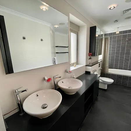 Luxury Facing Valletta سليمة