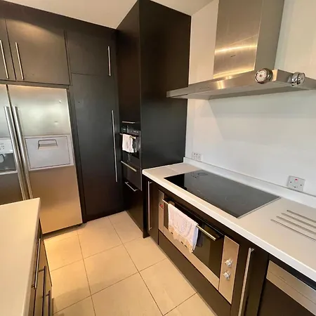 Luxury Facing Valletta Apartment *