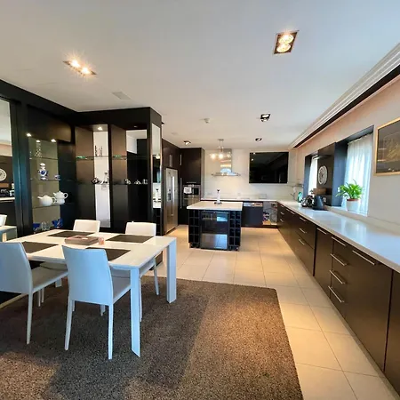 Apartment Luxury Facing Valletta
