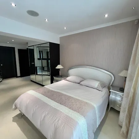 Luxury Facing Valletta