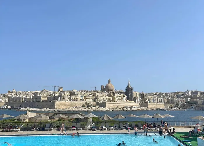 Luxury Facing Valletta *