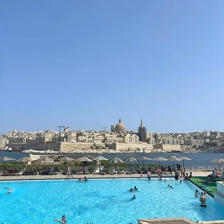Luxury Facing Valletta *