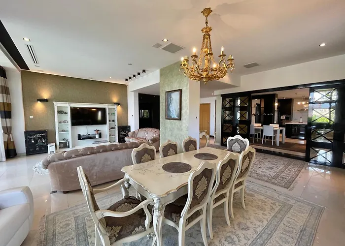 Luxury Facing Valletta Sliema